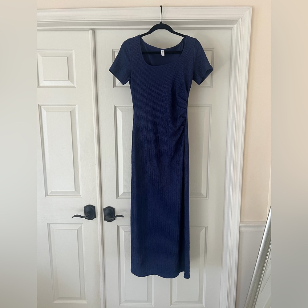 Elegant Navy Blue Maxi Dress
